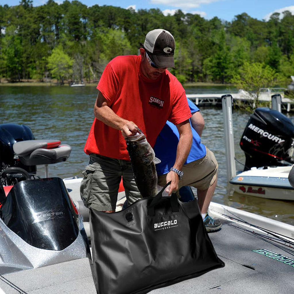 Buffalo Gear 32'' Waterproof Fish Bag With Aerator Pocket for Live Bait