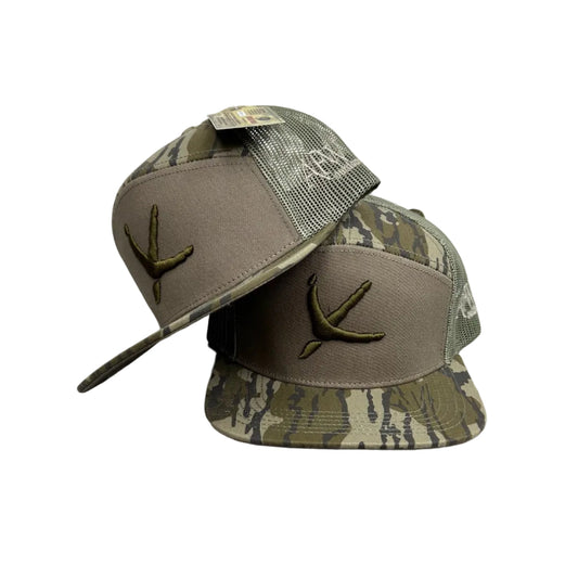 AFW Turkey Tracks Logo 7 Panel Mossy Oak Bottomland and Olive